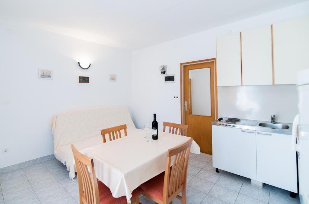 Apartments Veve Postira Phòng bức ảnh
