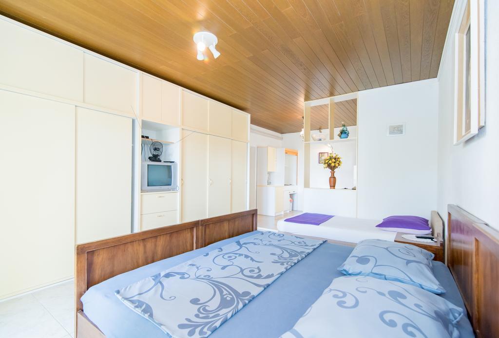 Apartments Veve Postira Ngoại thất bức ảnh