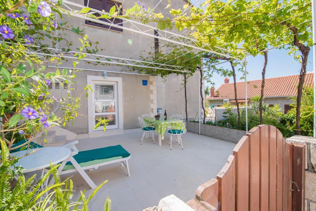 Apartments Veve Postira Ngoại thất bức ảnh