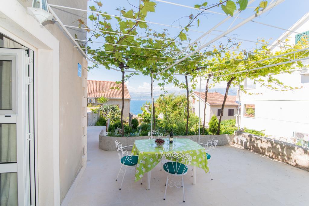 Apartments Veve Postira Ngoại thất bức ảnh